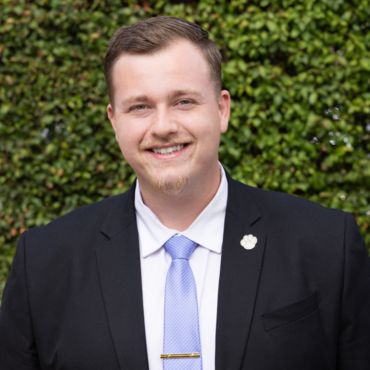 Headshot of Logan Waite